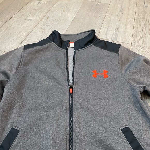 UNDER ARMOUR JACKET - Picture 2 of 10